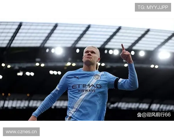 哈兰德 vs 德罗巴:冲击力与禁区统治力对比 哈兰德 vs 德罗巴:冲击力与禁区统治力对比