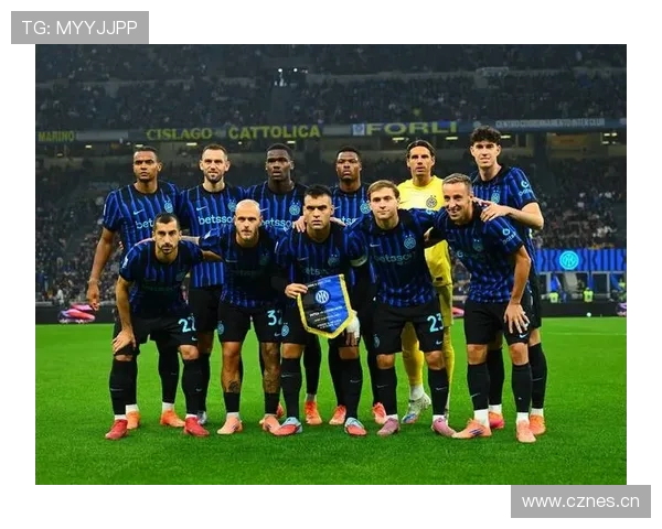 国际米兰三中卫体系下节奏变化能力不足,进攻组织受限 国际米兰三中卫体系下节奏变化能力不足,进攻组织受限