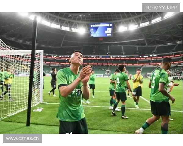 国安战术转型遇阻：双翼折损后控球体系承压，反击成阶段性选项