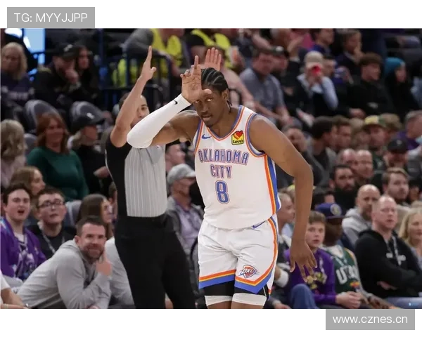 杰伦·威廉姆斯通过挡拆创造高效得分拉开与内线对手差距